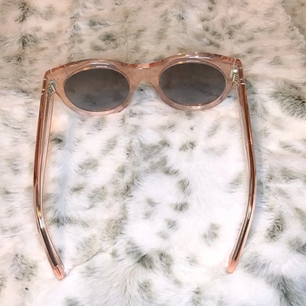 CELINE Sunglasses EUC - Picture 4 of 9